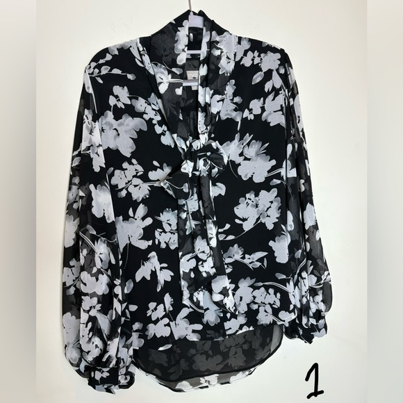 Chico's Black and White Floral Blouse - Picture 9 of 9